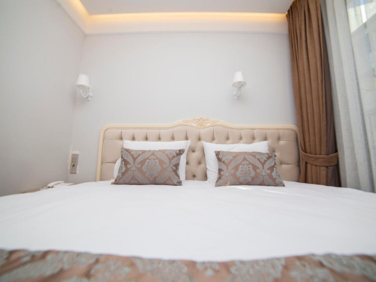 Hhk Downtown Отель 4*